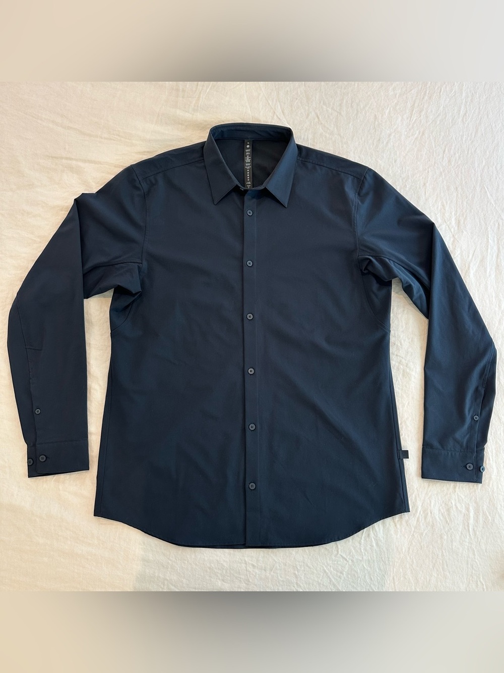 Lululemon Commissioner Shirt Men's Nylon Button Down Navy Size XL